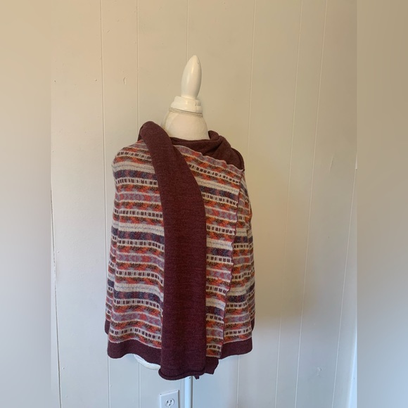 Anthropologie Moth Burgundy multicolor Hooded Wrap Poncho scarf Sweater WOOL - Picture 2 of 10